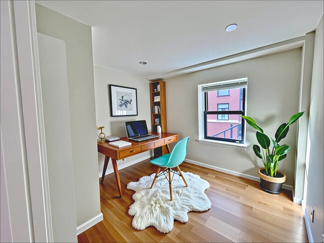 Foto del edificio - 1661-1663 Washington St. Unit 403
