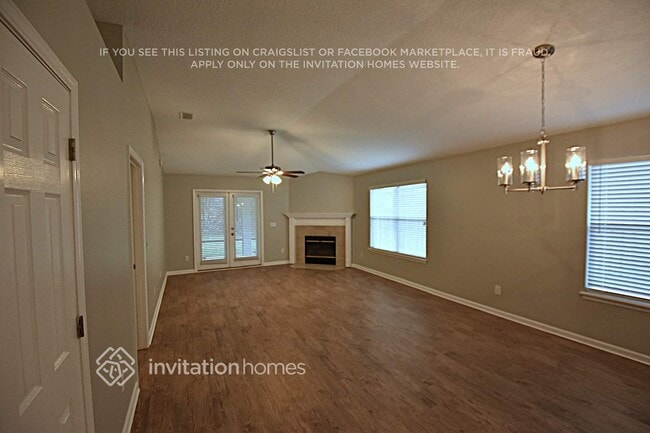 Foto del edificio - 1377 Shootingstar Ln