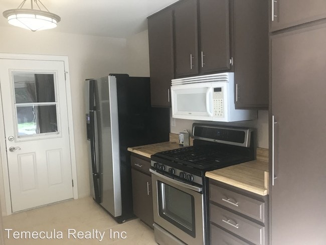Building Photo - 33782 Amberton Dr