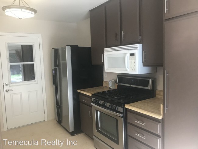 Foto del edificio - 33782 Amberton Dr