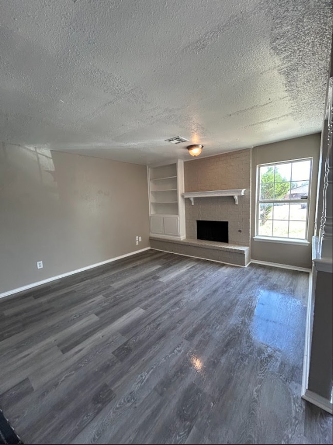 Photo - Stunning 4 Bedroom House