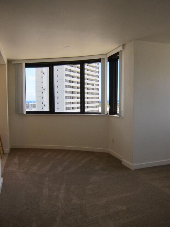 Photo - Keola Lai (1/1/1) Kakaako area Apartment