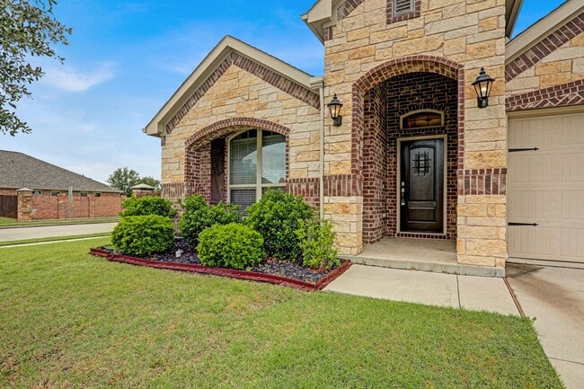 Building Photo - Stylish & Spacious Home in Anna – Perfect ...