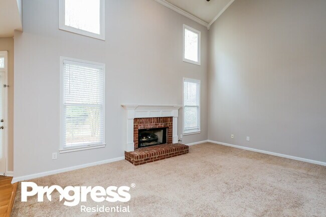 Building Photo - 1511 Heathermoor Way
