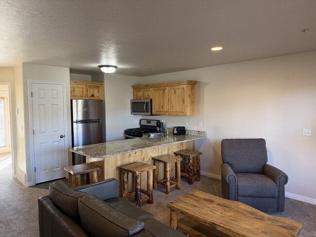 Building Photo - 3612 N Huntsman Path