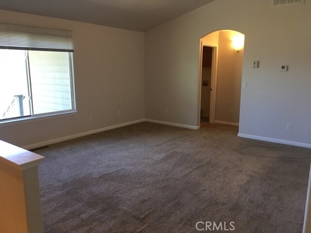 Building Photo - 7095 Fairview Dr