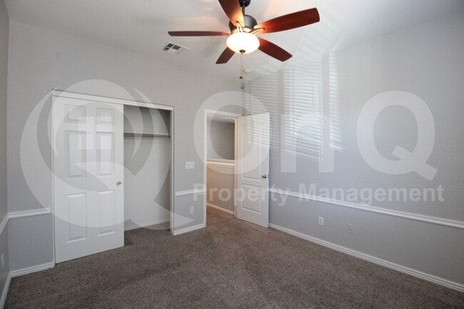 Foto del edificio - 1225 N 36th St