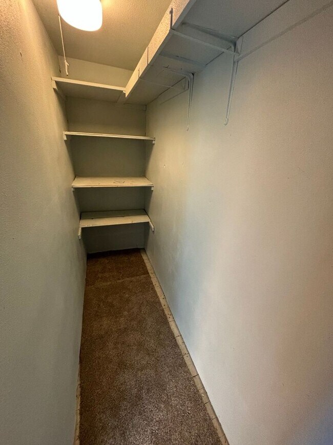 Foto del edificio - 426 Vaughn St