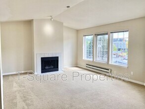 Building Photo - 9525 NE 180th St