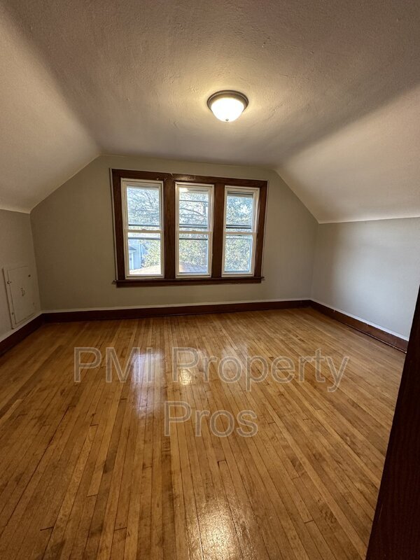 Foto del edificio - 2710 W Melvina St