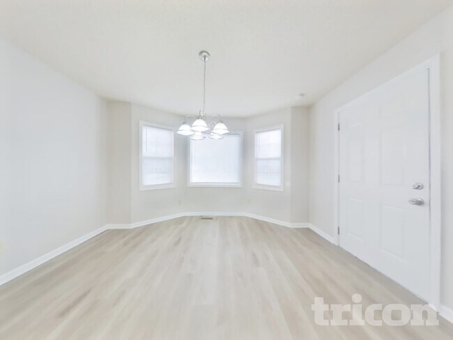 Foto del edificio - 2988 Forest Ridge Ct