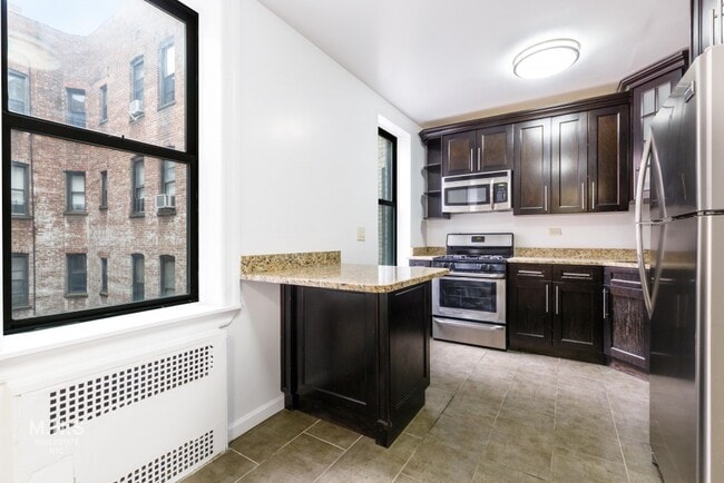 Building Photo - 47-07 41st Street