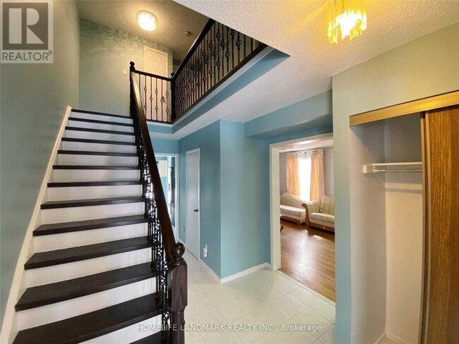 Building Photo - 29 Timbers Cir