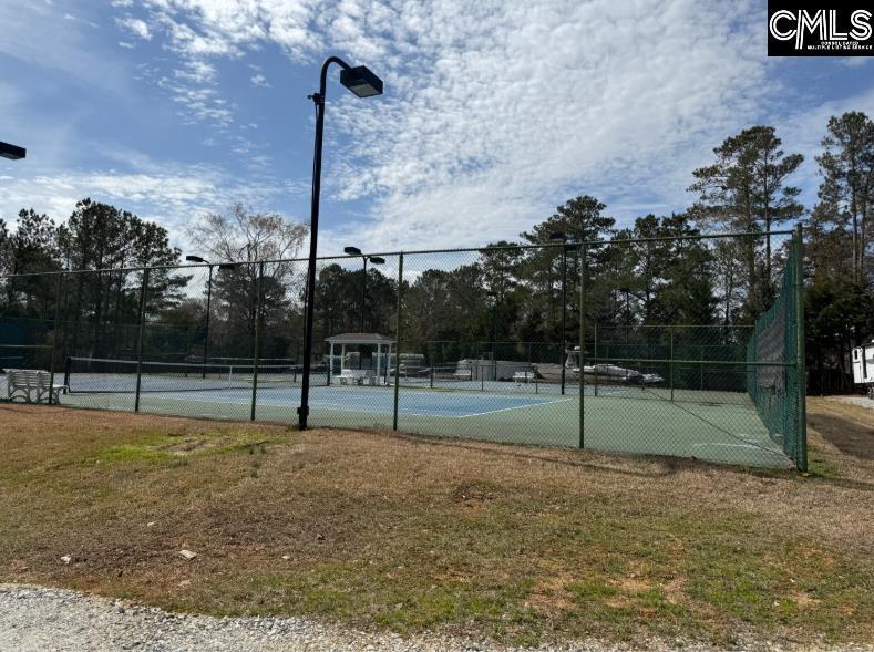 Foto del edificio - 44 Tennis Ct