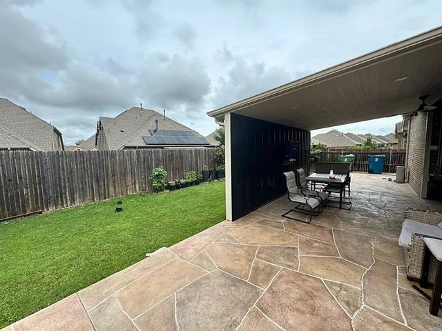 Foto del edificio - 348 Prairie Ridge Ln
