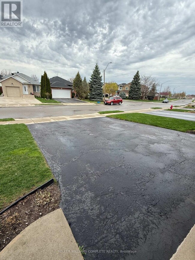 Building Photo - 505 Southridge Dr