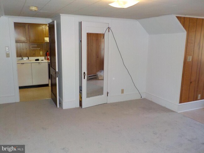 Building Photo - 172 Stewart Rd