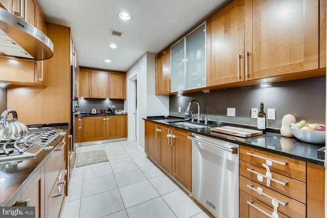 Foto del edificio - 801 Key Hwy
