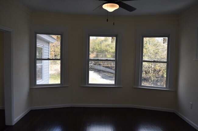 Foto del edificio - 47 Gem Ave