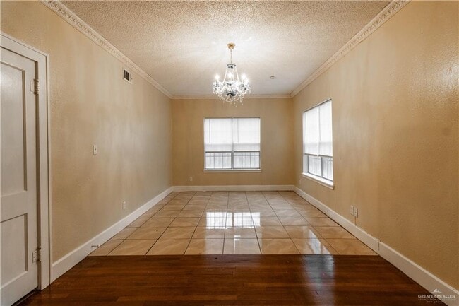 Building Photo - 801 N 16th St