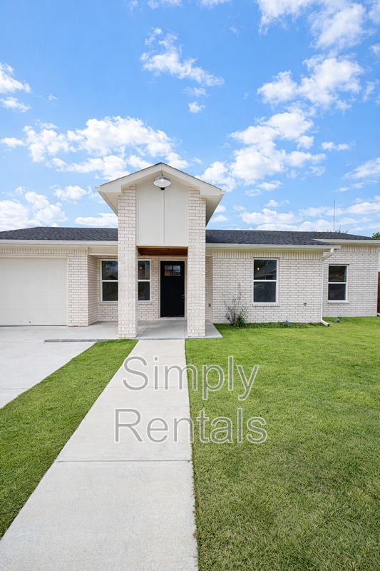 Building Photo - 2506 Bliss St