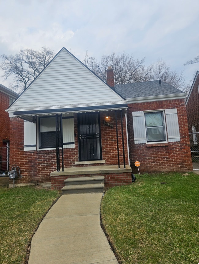 Building Photo - 16752 Asbury Park