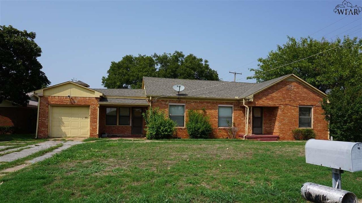 1010 Harding St, Wichita Falls, TX 76301 House for Rent in Wichita Falls, TX