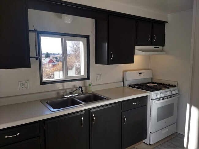 Cocina - 1680 Chipeta Rd