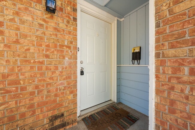 Foto del edificio - 14013 N Everest Ave