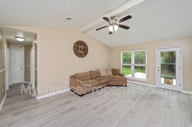 Foto del edificio - 2846 Old Mill Way