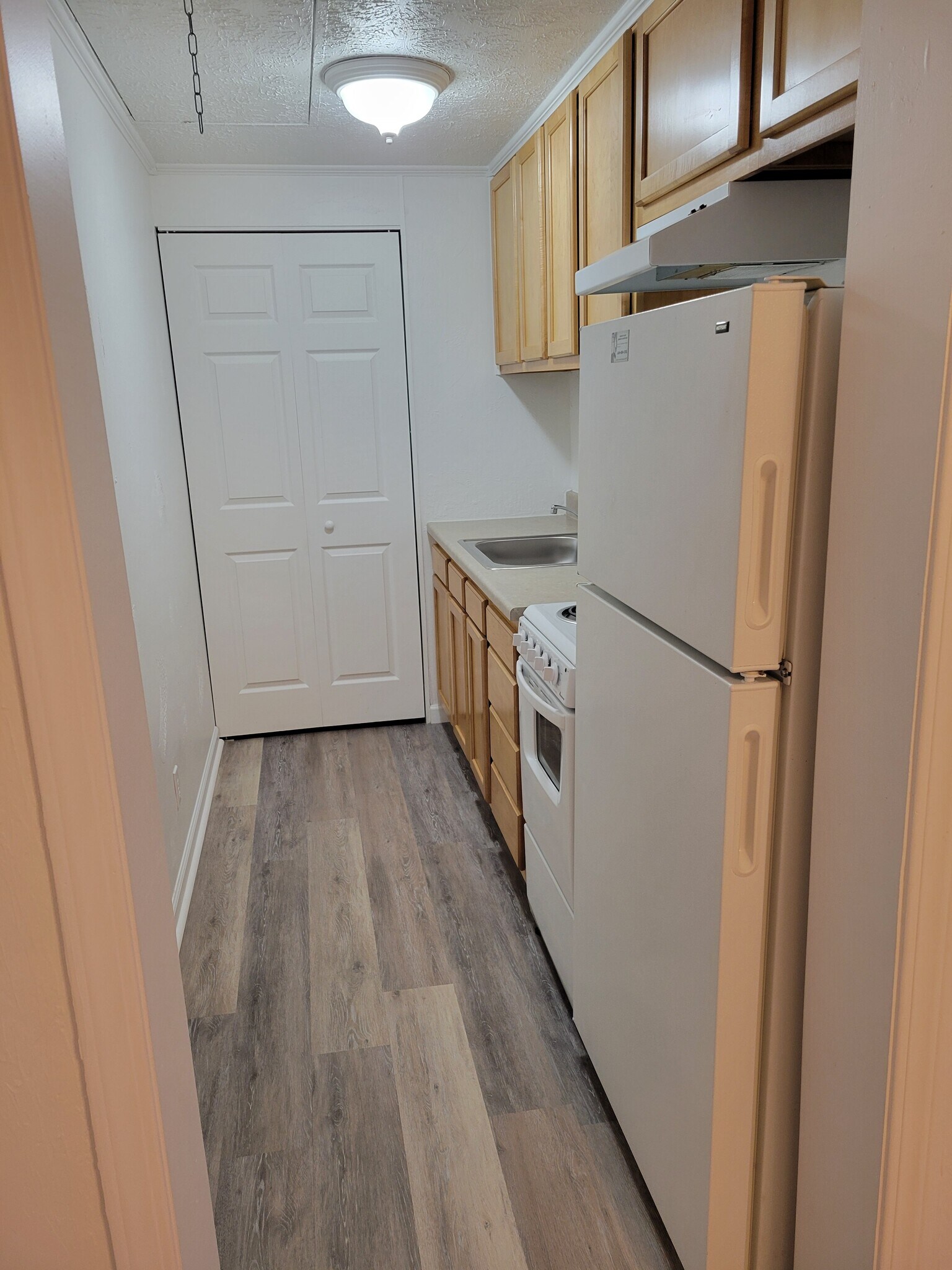 Chestnut Acres Apartments – photo 2