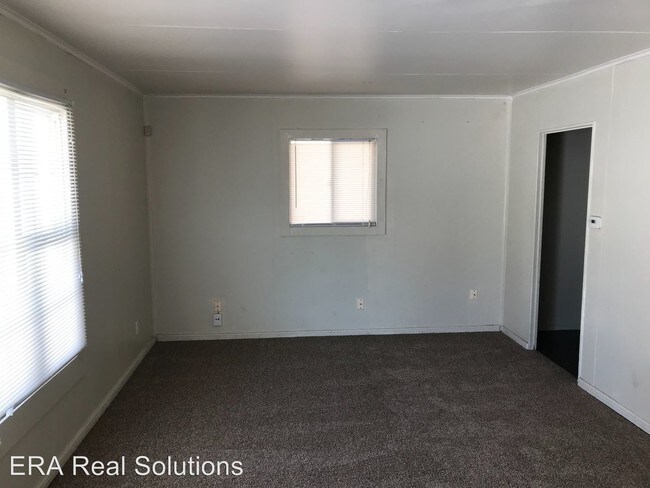 Building Photo - 3 br, 1 bath House - 1042 S.. Hampton Rd.
