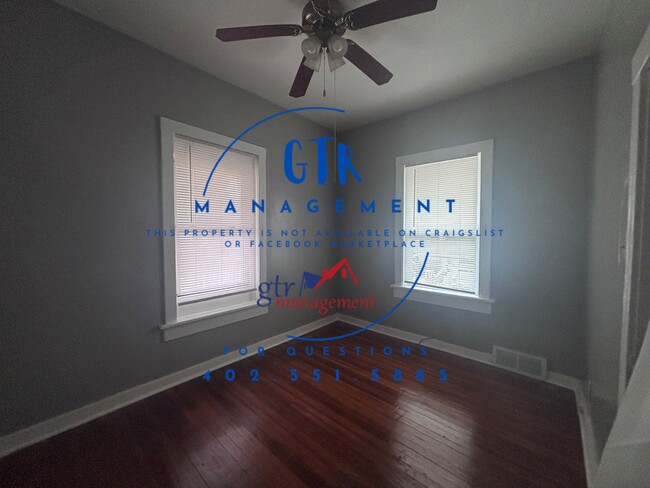 Foto del edificio - 2904 Crown Point Ave