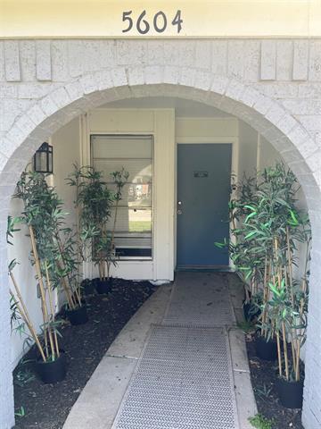 Foto del edificio - 5604 Burton Ave
