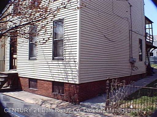 Primary Photo - 453 W Princess St