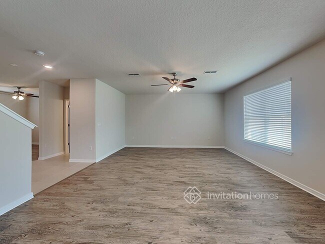 Foto del edificio - 5580 Keaton Springs Dr