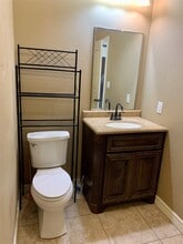 Building Photo - 2433 Duncan Dr