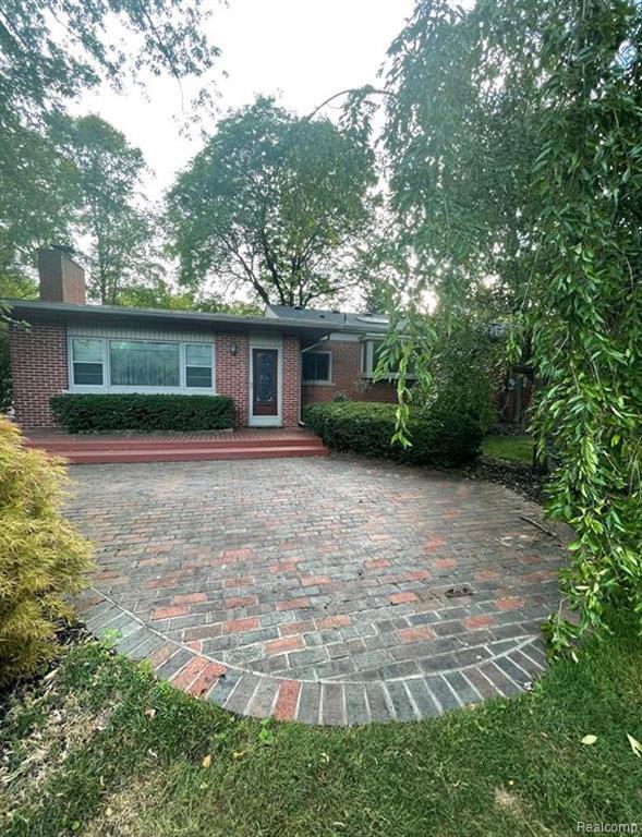 28374 Green Willow Rd, Farmington Hills, MI 48331 House Rental in
