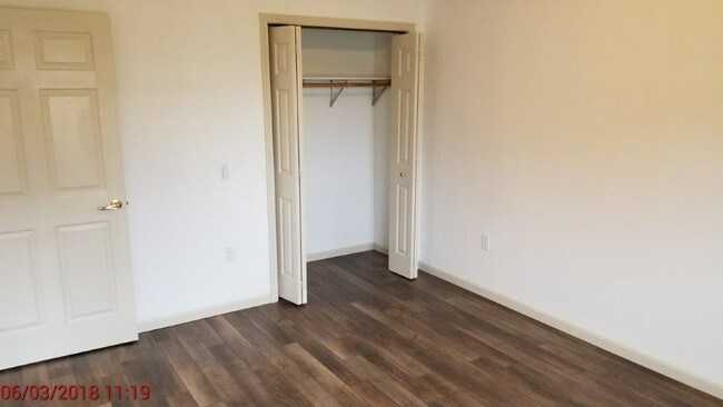 Building Photo - 4009 N Becker Dr