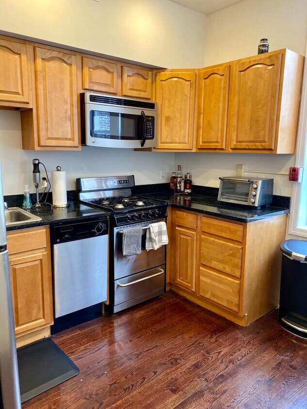 Foto principal - 231 Grand St