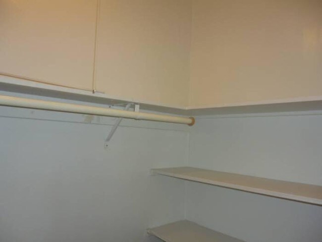 Building Photo - 1 bedroom in San Francisco CA 94109