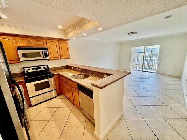 Foto del edificio - 151 NE 16th Ave