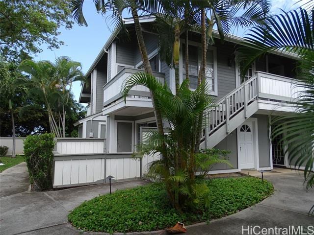 Building Photo - 279 Mananai Pl