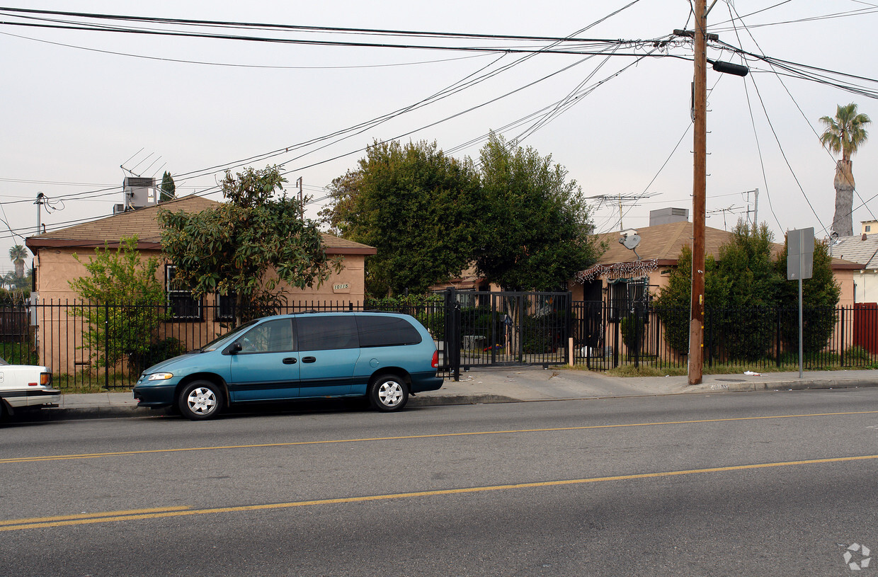 Primary Photo - 10109-10115 S Inglewood Ave