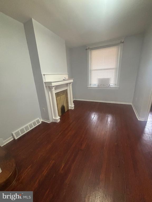 Foto del edificio - 3077 Aramingo Ave