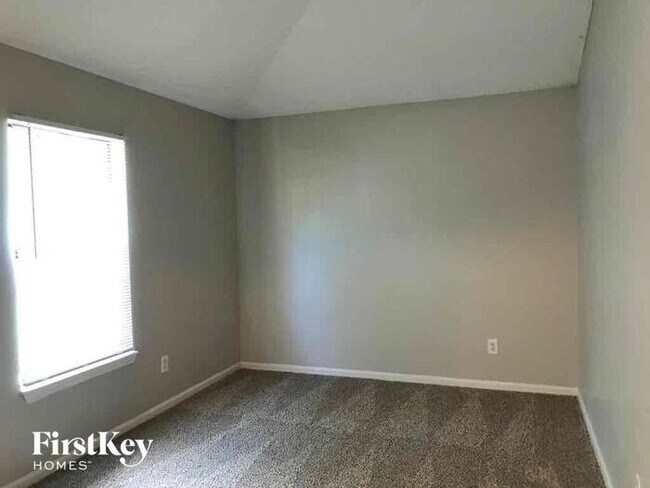 Building Photo - 8037 Steamboat Springs Dr