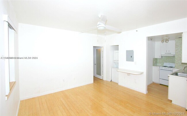 Building Photo - 1242 Drexel Ave