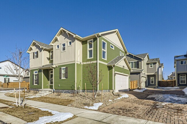 Foto del edificio - Available Now – 3 Bed | 3 Bath | Loft | 2-...