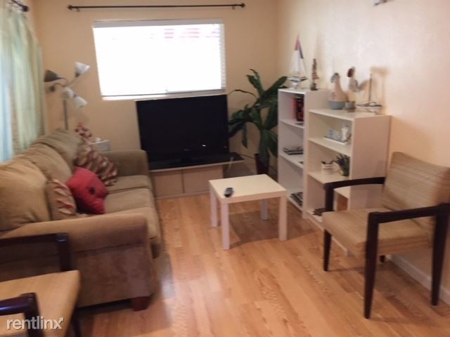 Foto principal - 399 Drake Ave