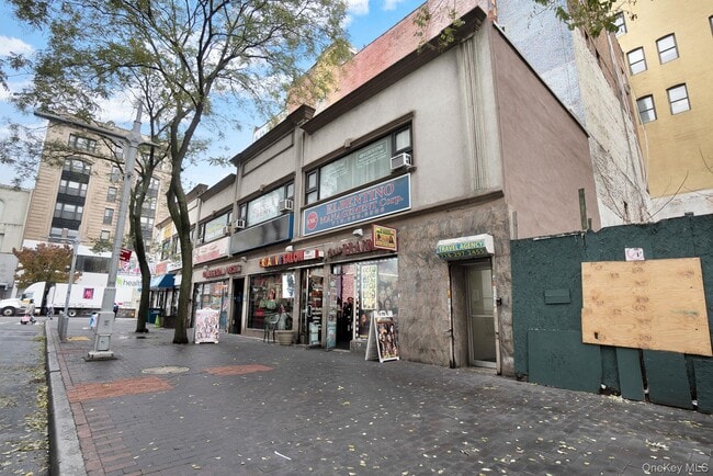 Building Photo - 162-02 Jamaica Ave